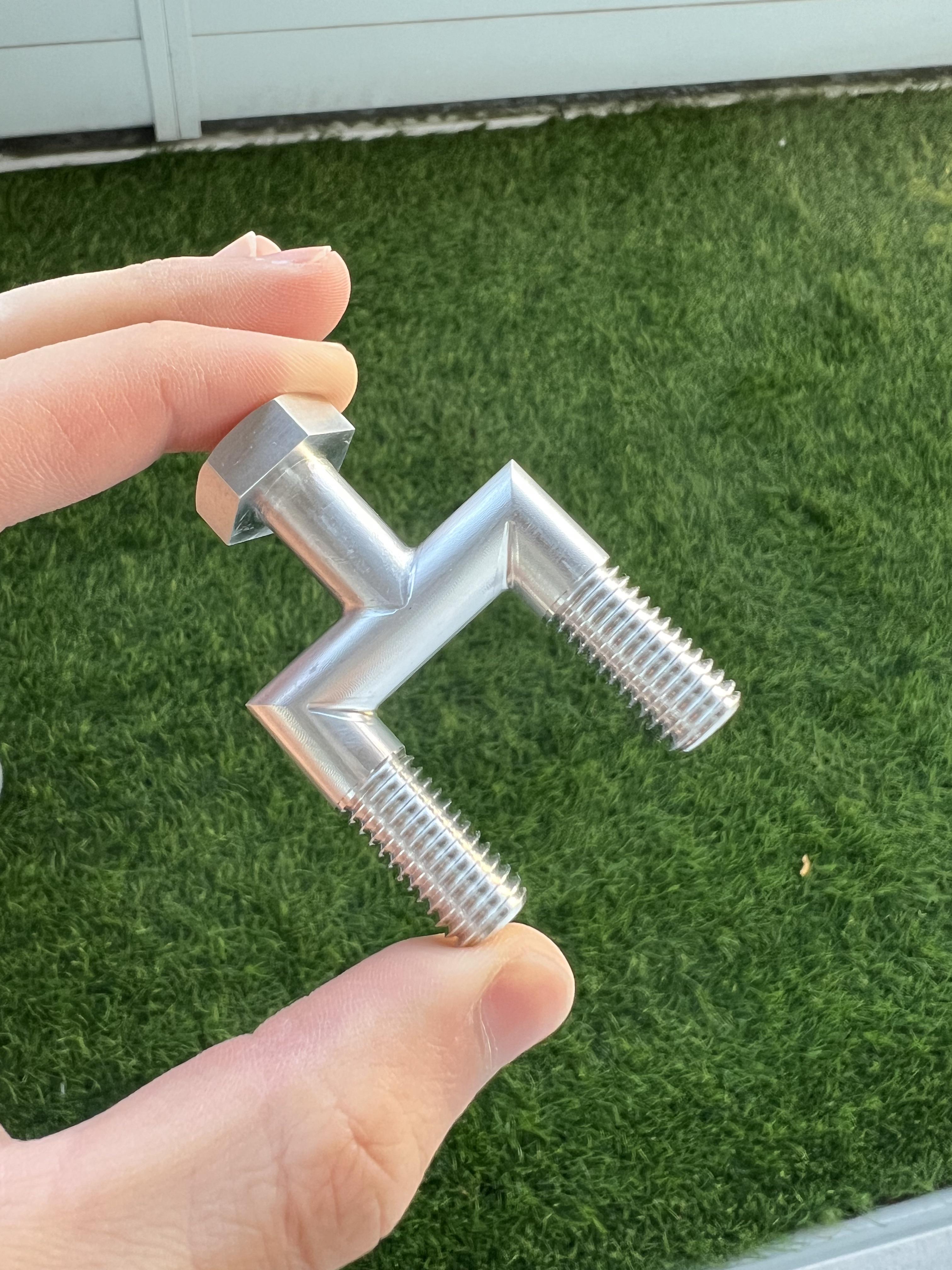 Special Screw For Reducing Assembly Time